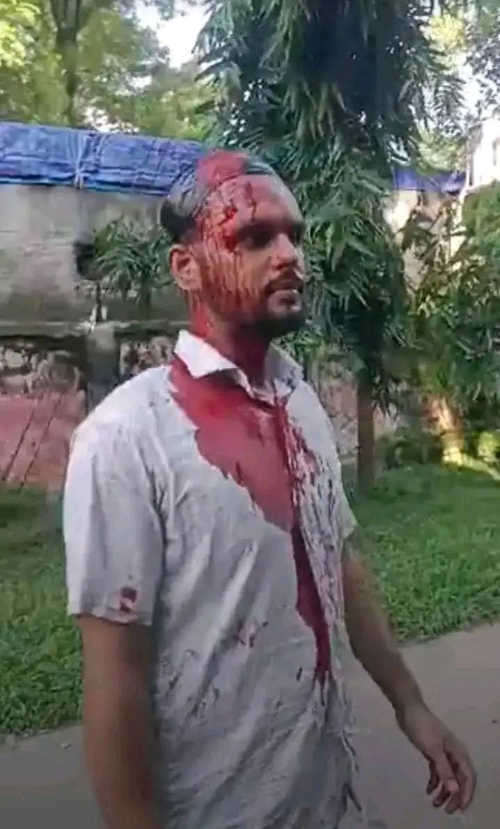 পতাকা টা রক্তাক্ত 💔