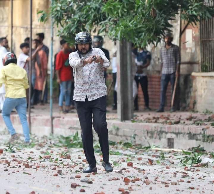 'মুজিব' সিনেমার আলোকে