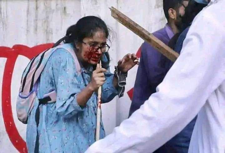 ভুল দেশে জন্ম নিয়েছো বোন