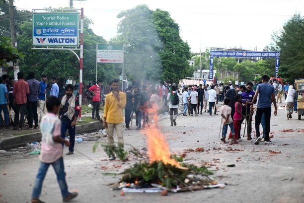 Students refuse to budge amid nationwide education shutdown in Bangladesh