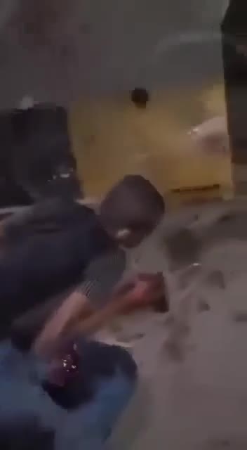 আমার আপন ভাইয়ের লাশ দেকতে পেলাম আপনার পেইচ এ