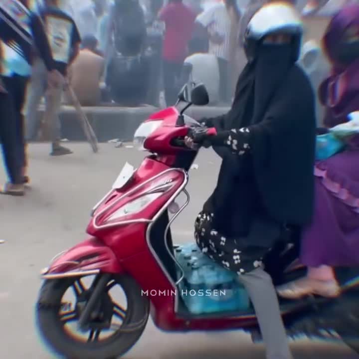 এবার বাংলার মা-বোনেরা দেখিয়েছে, শুধু গাজায় নয়, বাংলাতেও মুজাহিদের মায়েরা আছেন।