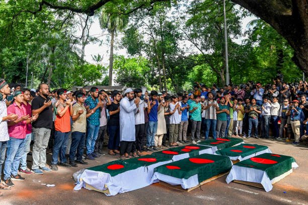 TOPSHOT-BANGLADESH-UNREST-STUDENTS