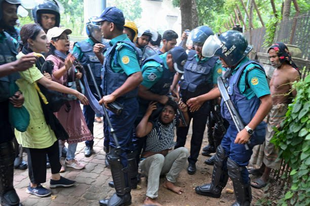 BANGLADESH-UNREST-STUDENTS