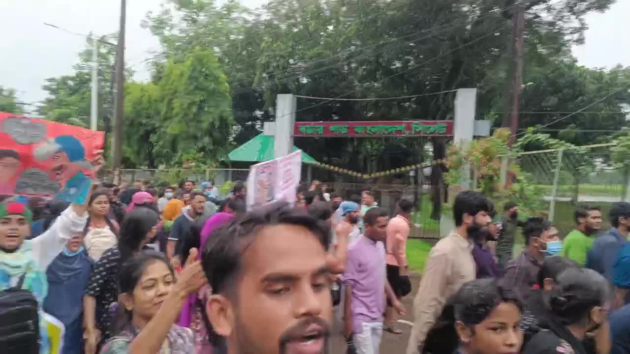 সীমান্তে মানুষ মরে