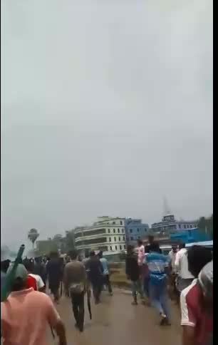 লক্ষীপুরের রাজপথে ছাত্রজনতার স্রোত