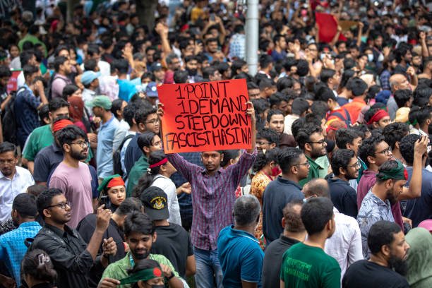 Students Renew Bangladesh Protests
