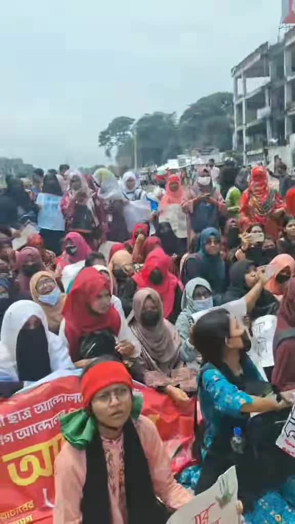 Upazila porjaye Andolone uttal Gaibandhar Palashbari