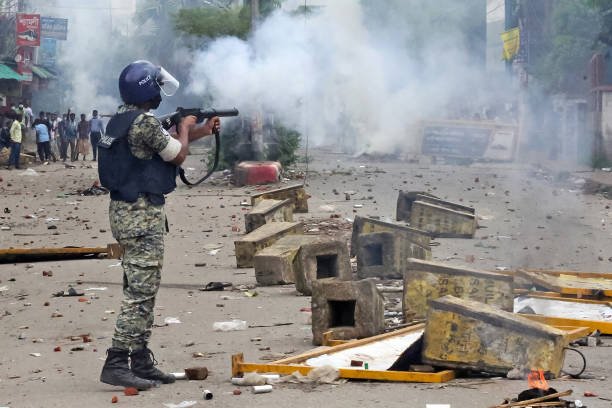 TOPSHOT-BANGLADESH-UNREST-STUDENT-PROTEST