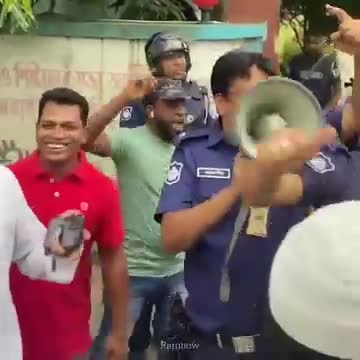 পুলিশলীগও এখন বলছে, হৈ হৈ রৈ রৈ, খুনি হাসিনা গেলি কৈ?