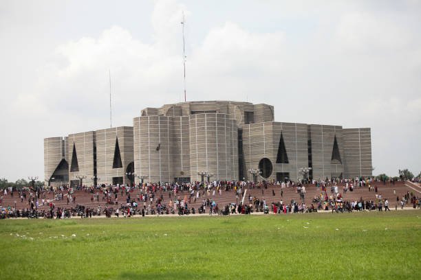 Bangladesh-a-Day-after-PM-fleeing