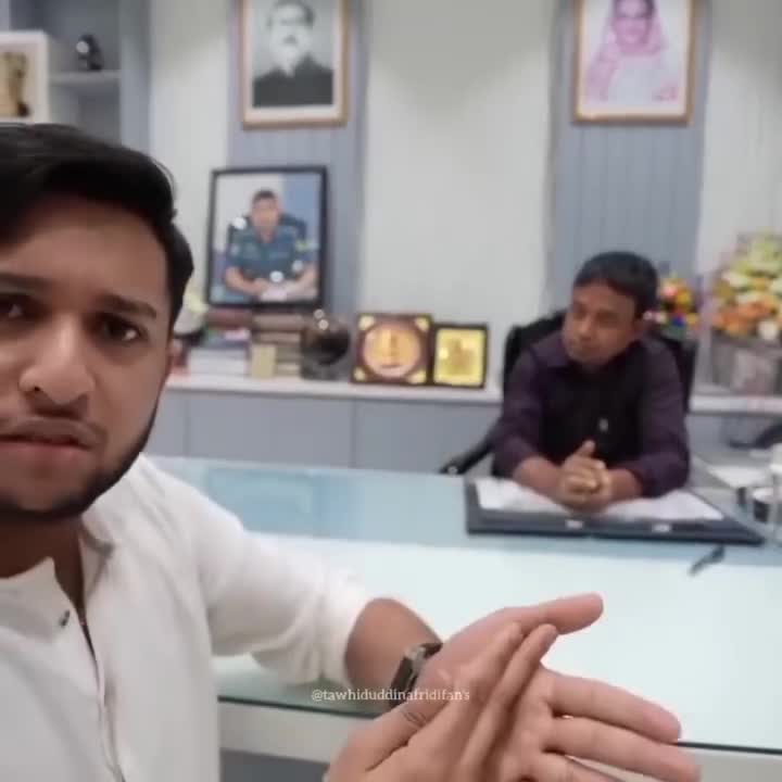 তোমার চাচা এখন কোথায়?